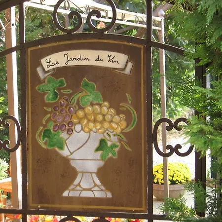 לינה וארוחת בוקר Del Tempo Stretto 3*