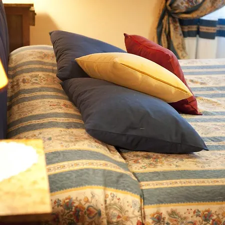 לינה וארוחת בוקר Del Tempo Stretto אלבניה