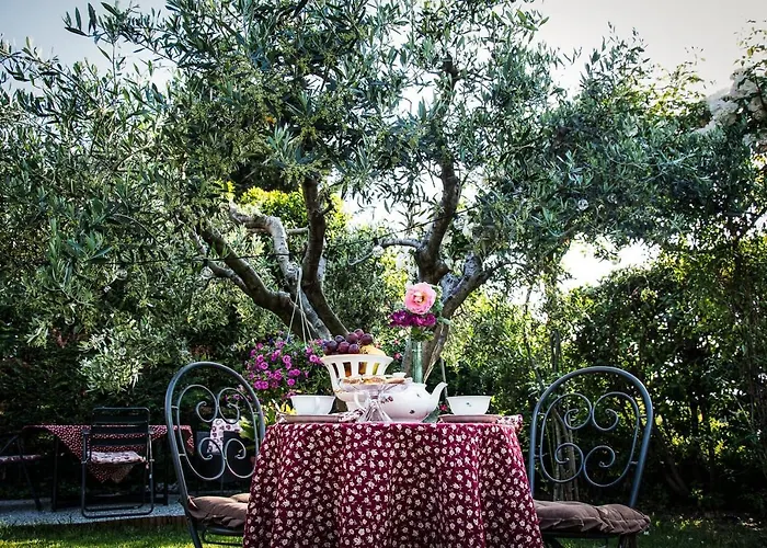 Del Tempo Stretto Bed & Breakfast 3*